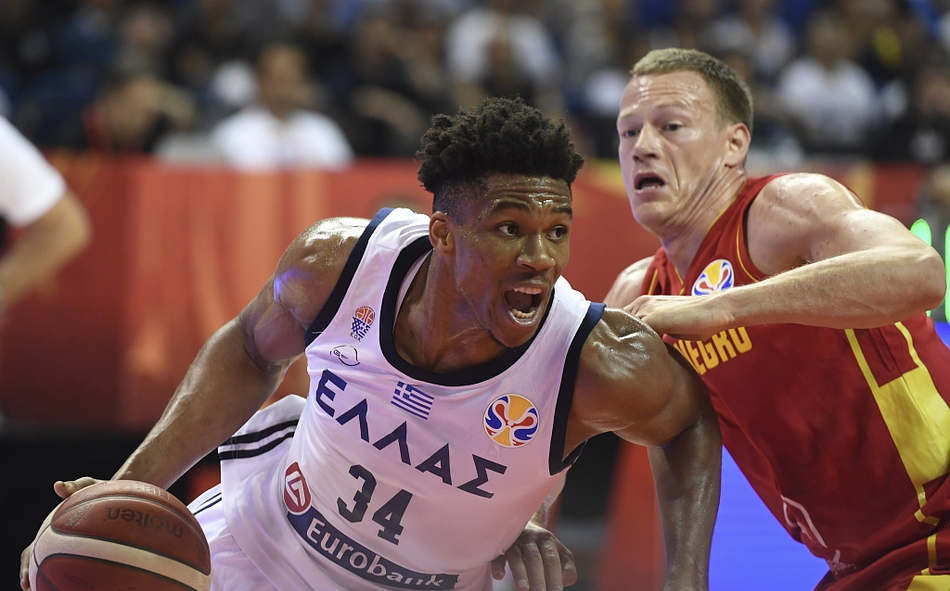 关于从深圳男篮篮板制胜备战NBA常规赛到字母哥在切尔西比赛中战术调整，浙江稠州今夜刷新队史纪录的信息